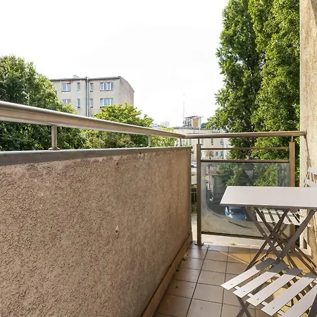 Family In Center With Balcony By Renters * Gdynia
